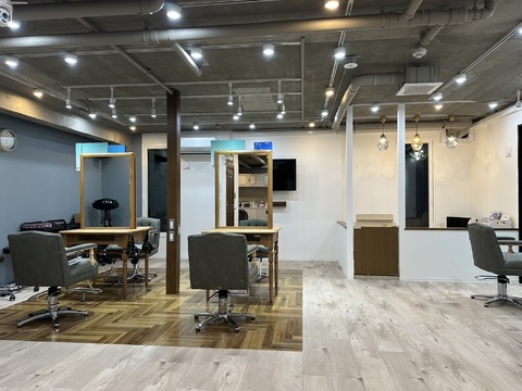 【澄川】≪正社員・パート・業務委託から選択可能≫≪土日休みOK≫≪社会保険完備≫幅広い年代のお客様から支持される人気サロン「2025年11月頃、澄川駅付近にオープン予定のサロン」からスタイリスト（美容師）の求人☆★