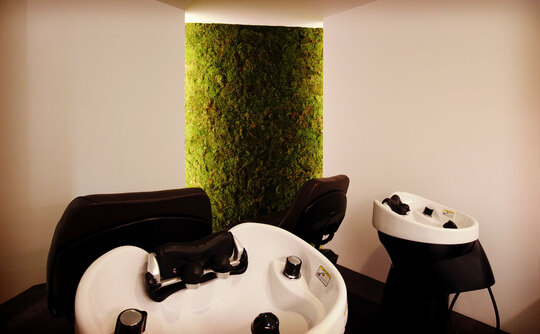 【西鉄新栄町駅】≪子供手当あり・産休育休実績あり・駐車場完備・社会保険完備・20時迄の退勤可能・月休8,9日≫トータルビューティーで幅広い技術が学べます。福利厚生を充実して長くお仕事できる環境のヘアサロン「Radio GOSARO店（ラジオゴサロテン）」からスタイリスト（美容師）の求人★☆