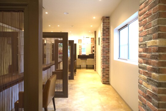 【JR三田】社会保険完備！確実にステップアップ出来る環境！トータルビューティサロン「hair&relaxation ecia（ヘアーアンドリラクゼーション エシア）」からアシスタント（美容師）の求人☆★