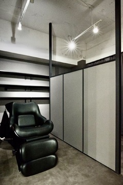 【天王寺】≪完全マンツーマン≫≪完全自由シフト≫≪平均単価1万円以上≫≪永久保障給あり≫ヘアケア・トリートメントに特化したヘアサロン！可愛さの中にも高級感のある店内！！勤務時間や休みなどご希望に合わせた働き方が可能です！「FRAME+spa&treatment 天王寺あべの店（フレームプラススパアンドトリートメント テンノウジアベノテン）」からスタイリスト（美容師）の求人☆★