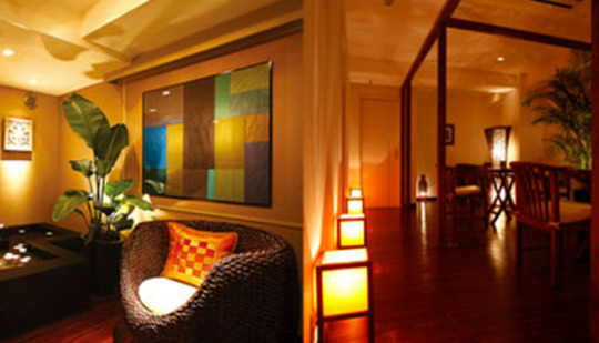 【梅田】≪社会保険完備≫≫≪月8日休み≫≪育休・産休制度あり≫など待遇面もしっかり◎《各メディアから取材多数！》日本初の本格ヘッドスパ専門店で、高いヘッドケア・マッサージ技術を身に付けて、ワンランク上の感動ヘッドスパ体験を提供し、他では身に付けられない技術力・接客力を共に学んでいきませんか “wayanpuri 梅田店（ワヤンプリウメダテン）”からスパニストの求人☆☆