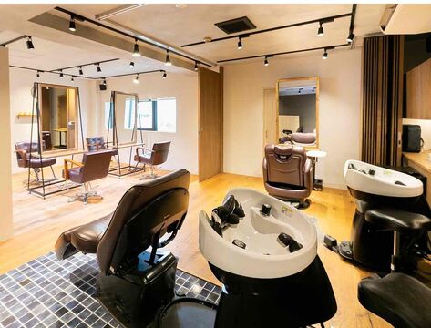 【八事】◆有給休暇あり・完全週休2日制・社会保険完備◆予約が無い日は早上がりなど、自由な社風がウリです！遅くとも19時半には退社しており、仕事もプライベートも充実させたい方にはピッタリの環境！「lokahi（ロカヒ）」からスタイリスト（美容師）の求人★☆