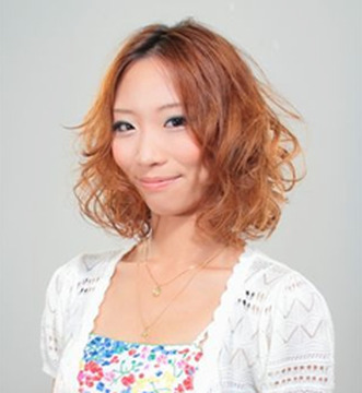 【野崎】≪月8日休み＆社会保険完備！日曜定休あり≫ママさん美容師さんがたくさん活躍しています！イキイキ、わくわくをモットーにお客様のキレイをお手伝いしていくサロン「y.be nature （ワイビーナチュレ）」からスタイリスト（美容師）の求人☆☆