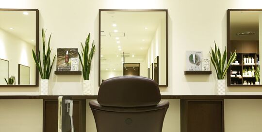 【浦和】◆完全週休2日制・産休育休制度あり・着付けも学べる・社会保険完備◆楽しみながら働けるイベント多数！サロンワーク以外の充実さも魅力です！「Claude MONET 浦和店（クロードモネウラワテン）」からスタイリスト（美容師）の求人☆★