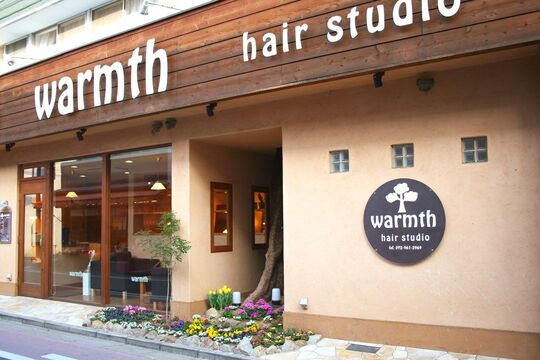 【若江岩田】≪完全週休二日制≫フリーのお客様は優先的に入っていただきます！スタッフさんが働きやすい職場環境作りに努めています。技術だけでなく、薬剤など知識もしっかり身に付けられる環境で、お客様からも信頼される美容師を目指しませんか？ 「warmth（ワームス）」からスタイリスト（美容師）の求人☆☆