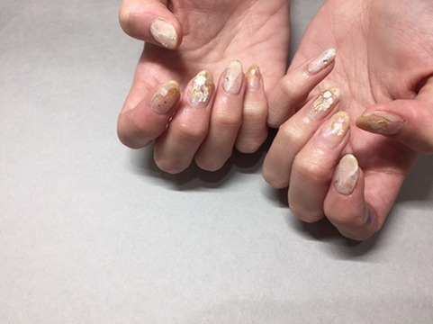 【西大橋】≪月8日休み＆土日休みOK＆連休取得OK≫≪しっかりとした福利厚生≫常に最新の技術や自社開発の商材を取り入れている高単価サロン♪技術力が高く、様々な技術を学びたい方やスキルアップしたい方は必見！「Babel 新町店（バベル シンマチテン）」からネイリスト（ネイル）の求人☆☆