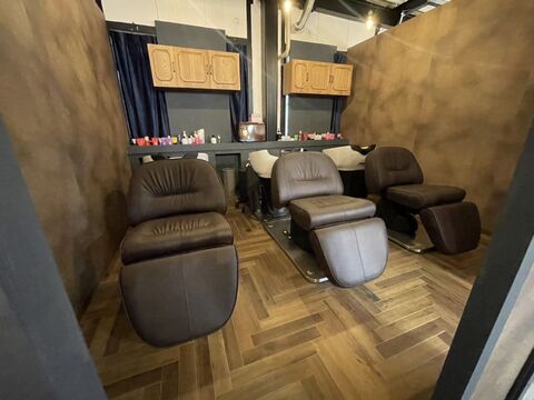 【松井山手】≪指名フリー共に40％還元≫≪月24万円保障あり≫≪月8,9日休み≫≪社会保険完備≫≪公休を土日に取得可能≫≪スタッフの平均月給30万円以上≫高単価の髪質改善サロン！週休3日制も可能◎髪質改善とカラーが得意なサロン！客単価1万円以上！「veretta.〜matsuiyamate〜（ベレッタマツイヤマテ）」からスタイリスト（美容師）の求人☆★