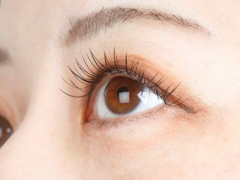 【上大岡】≪高待遇！≫≪社会保険完備≫≪シングル120本オフ無し90分≫≪パートさんは16時迄の勤務OK≫働きやすい環境で施術時間もゆったり！お客様1人1人にしっかり向き合えます！経験者さんもスキルアップできるサロン「Cute（キュート）」からアイリスト（アイデザイナー・まつ毛エクステ）」の求人☆☆