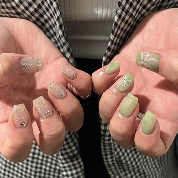 【梅田】≪社会保険完備≫≪月8日休み≫≪昼食手当あり≫未経験でも安心の研修体制が充実しています！サロン選びに不安がある方必見！働きやすく好条件のサロン「NAIL MAISON 梅田店（ネイルメゾンウメダテン）」からネイリスト（ネイル）の求人☆★