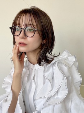 【茶屋町】≪月8,9日休み・有給休暇あり≫≪社会保険完備≫≪最短1年半デビュー≫茶屋町のカジュアルヘアサロン！好条件が整い安心して長く働ける環境です！「fotiiy 大阪梅田茶屋町店（ホティオオサカウメダチャヤマチテン）」からアシスタント（美容師）の求人☆★