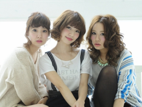 【宝塚駅】≪1日1万2千円保障あり≫≪自由出勤制度あり≫≪フリー45％／指名50％還元≫稼ぎやすい高歩合で入客チャンスも抜群！プライベートも充実出来る環境です。「eureka luxbe（エウレカラックスビー）」スタイリスト（美容師）の求人☆★