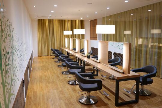 【研究学園】≪産休育休実績あり≫≪社会保険完備≫≪完全週休2日制≫働きやすさ重視！プライベートと両立しながら働けます！「idea 研究学園店（イデア ケンキュウガクエンテン）」からアシスタント（美容師）の求人★☆