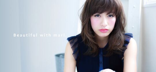 【京橋】≪月給20万円≫≪完全週休2日制≫≪実働8時間≫≪社会保険完備≫≪営業中レッスンで最短2年デビュー≫デザインカラーやアレンジを得意とする人気ヘアサロン！「marl.京橋（マールキョウバシ）」からアシスタント（美容師）の求人☆★