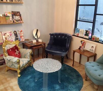 【烏丸駅】京都らしい落ち着いた雰囲気のサロン！スタッフ１人１人に合ったペースで、のびのび仕事ができます！「DEUX-PAPIE（ドゥパピエ）」からアシスタント（美容師）の求人