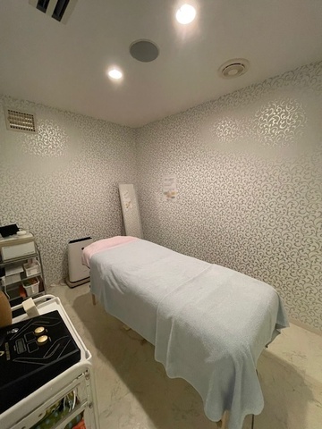 【上前津】◆独立支援あり・ママさん歓迎・研修期間中も給与発生◆エステメニューやトレーニング、食事サポートなどでお客様の『キレイ』をトータルサポート！自分自身も健康に働けるサロンです！「La Marie（ラマリー）」からエステティシャンの求人☆☆