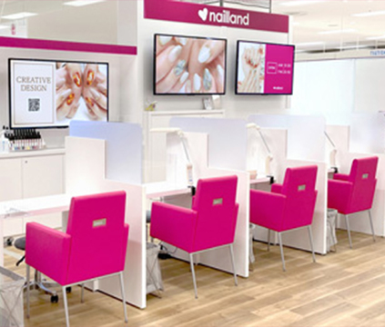 【西新井】≪社会保険完備≫≪実働8時間≫≪モデルサポートあり≫≪月に1,2回土日休みOK≫働きやすい環境が人気！経験の浅い方でも安心の研修体制を用意しています！「ネイルランド 西新井店（ネイルランドニシアライテン）」からネイリスト（ネイル）の求人☆☆