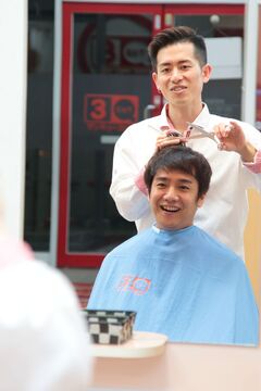 【蒔田】◆土日休みあり・月8日休み・19時までに退勤可能・有給休暇あり◆手荒れや腰痛の心配なし！シンプルなメニューで長くプレイヤーとして活躍できます！「3Qカット ビエラ蒔田店（サンキューカットビエラマイタテン）」からスタイリスト（美容師・理容師）の求人☆★