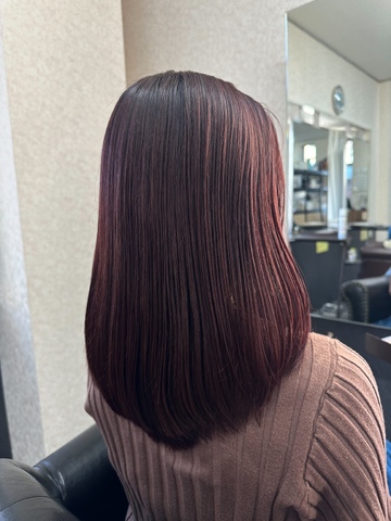 【大袋】≪デビューまで最短１年！≫≪スタイリスト自らマンツーマンでレッスンしてくれるため安心！≫≪ママさん、ブランクある方もOK！≫「やりたくないことはやらせない方針」で無理な指示なく自分の得意なカットやカラーを追求できる「エンゼル美容室（エンゼルビヨウシツ）」からアシスタント（美容師）の求人★☆