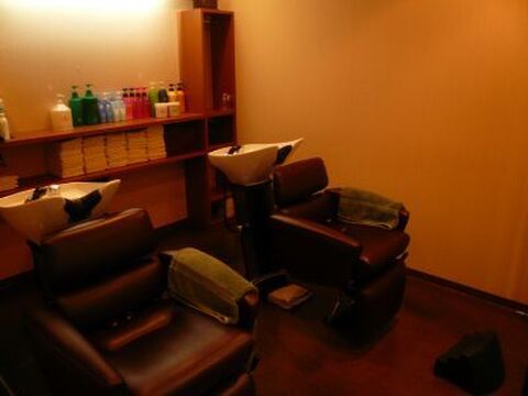 【西田辺】理美容として幅広い年代のお客様に人気のユニセックスサロン！自分のペースでレッスンに取り組める環境です！「GRACE（グラース）」からアシスタント(美容師)の求人☆★