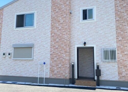 【武蔵小杉】◆業務委託or正社員◆トレンドを押さえたメニュー展開が魅力！融通の利きやすいサロンなので、ママさんアイリストも多数活躍中！技術指導も営業時間内にできます「Sugar 武蔵小杉店（シュガームサシコスギテン）」からアイリスト（アイデザイナー・まつげエクステ）の求人☆☆