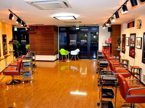 【香椎宮前】《社保完備》オシャレで技術力の高いヘアサロン 「JOWIN(ジョウィン)」天神でも2店舗目を展開♪元気なスタッフを募集中です！！スタイリスト（美容師）の求人☆☆