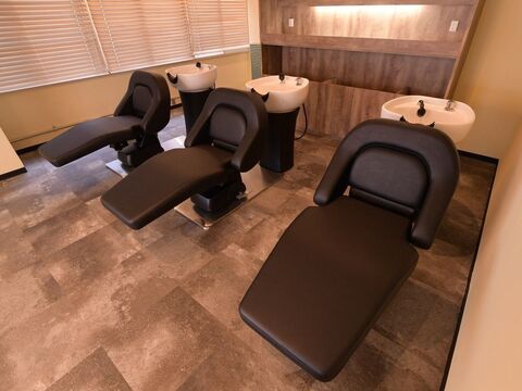 【昭和町】業務委託が初めての方もOK！月収30万円以上の高収入も目指せます！Cuore hair 昭和町店（クオレヘアーショウワチョウテン）からスタイリスト（美容師）の求人☆★