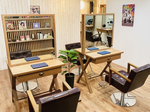 【勝田】◆産休育休実績あり・1年半～2年でのデビュー可能・営業時間内レッスンOK・社会保険完備◆数多くのお客様が来店されるので、たくさん入客して経験を積むことができます！20～30代のお客様を中心に人気の「little ひたちなか（リトルヒタチナカ）」からアシスタント（美容師）の求人★☆