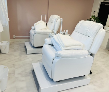 【谷町九丁目】≪社会保険完備≫≪実働8時間≫≪20時までに退勤可能≫≪希望休4日までOK≫アイラッシュとネイルのトータルビューティーサロン！ライフスタイルに合わせた働き方が選べます！「Lu Mirto（ルミルト）」からアイリスト（まつげエクステ・まつげパーマ・アイブロウ）の求人☆☆