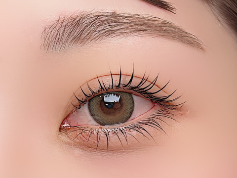 【東梅田】≪社会保険完備≫≪実働8時間≫≪年間休日114日≫土日休み月2回までなどプライベートも充実！フェイシャルエステも取り扱うトータルビューティーサロン「Unknown.（アンノウン）」からアイリスト（まつげエクステ・まつげパーマ・アイブロウ）の求人☆☆