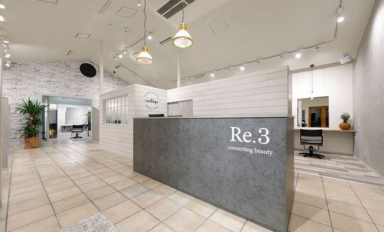 【金沢駅】≪産休育休あり≫≪社会保険完備≫産休育休取得できます！福利厚生面も整っているので、仕事もプライベートも充実させたい方にオススメ！トータルビューティーサロン「Re.3 connecting beauty（リースリーコネクティングビューティ）」からスタイリスト（美容師）の求人☆★