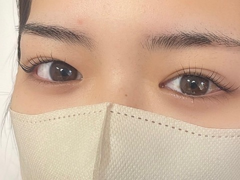 【JR芦屋】毎週日曜定休・土日の連休もOK・月給23万円～・予約がなければ17:30就業・私服勤務OK・おしゃれをして個性を生かして働ける環境！アットホームなプライベートサロン！サロンをこれから一緒に盛り上げていきましょう！「JOLIE POCHE（ジョリーポッシュ）」からアイリスト（アイデザイナー・まつ毛エクステ）の求人★☆★