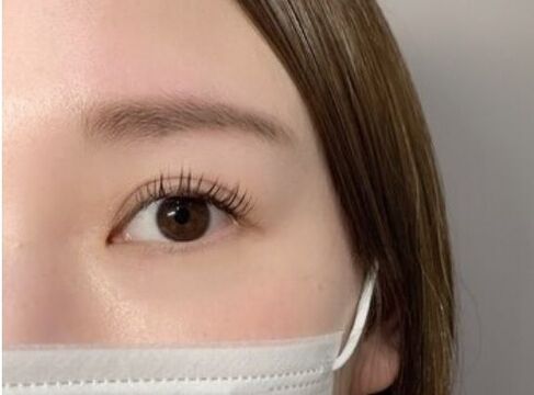 【播磨町】≪社会保険完備≫≪月給22万円スタート≫≪月8〜10日休み≫≪土日希望休OK≫頑張った分はしっかり歩合で還元!!トレンドを抑えた幅広い技術を学べるアットホームサロン！「eyelash salon Lys 播磨店「アイラッシュサロンリスハリマテン」」からアイリスト（アイデザイナー・まつげエクステ）の求人☆☆