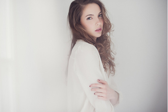 【神楽坂】◆完全週休2日制・最低保障給あり・産休育休制度あり◆集客もばっちりなサロンで入客チャンス多数！サロンワークをしながら語学も学んでいける国際派サロン「Ke’lnternational（ケーインターナショナル）」からスタイリスト（美容師）の求人★☆