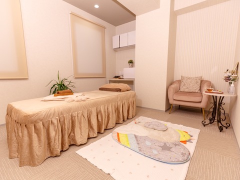 【上本町】≪隔週で土日のお休み取得可能≫≪連休の取得可能≫≪産休育休制度あり≫≪完全個室≫ゆっくりじっくりお客様と関われるサロン「マタニティ＆産後ケア エアリーボディ（マタニティ＆サンゴケアエアリーボディ）」からエステティシャンの求人☆☆
