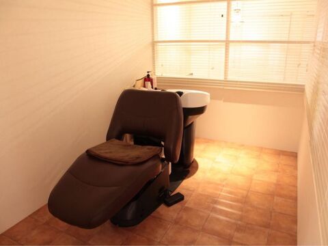 【西鉄久留米駅】≪業務委託≫技術売上50％還元！！お客様に寄り添う接客で長いお付き合いを目指すヘアサロン「faire（フェール）」からスタイリスト（美容師）の求人☆★☆