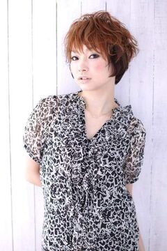 【石橋】≪整容国保あり≫≪平均20時退勤≫≪月8,9日休み≫新規の入客チャンスアリ！定休日次第では連休ありなので、プライベートと両立しやすい環境です！地域密着サロン「Breeze hair（ブリーズ ヘアー）」からスタイリスト（美容師）の求人☆★☆