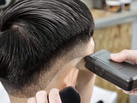 【船橋駅】≪最低保障給あり≫≪自由出勤制≫自由度の高い働き方ができる人気バーバーサロン！完全マンツーマンでお客様1人1人に向き合ったサロンワークができます！「BARBER STYLES 船橋店（バーバースタイルズフナバシテン）」からスタイリスト（理容師・美容師）の求人☆★