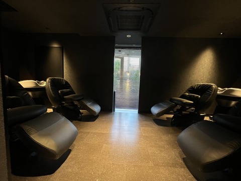 【たまプラーザ】＜完全週休2日制＞＜社会保険完備＞＜入客チャンス◎＞などの抜群の待遇のTAYAグループ☆集客にもかなり力を入れているので月給30万円以上の高収入も可能！長く働ける環境が人気！！TAYA たまプラーザ店（タヤ タマプラーザテン）からスタイリスト（美容師）の求人☆★