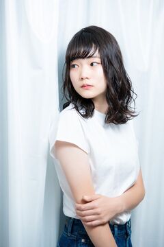 【大濠公園駅】≪入社3か月間は最低保証給25万円あり≫業務委託勤務が未経験の方でも安心してお仕事できる環境です！！入社時は優先して入客チャンスがあるのもオススメのひとつ！！ナチュラルテイストなスタイルが人気の業務委託ヘアサロン「Fino（フィノ）」からスタイリスト（美容師）の求人☆★