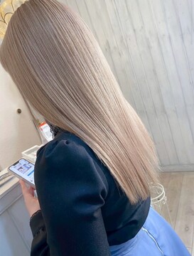 【布施駅】◆正社員or業務委託・社会保険完備・最低保障給あり・土日休み相談可・高単価・独立支援あり◆デザインカラーと髪質改善が人気のサロン！しっかり働いて稼ぎたい方、技術を磨いて成長したい方歓迎！「Lycnus（リクノス）」からスタイリスト（美容師）の求人★☆