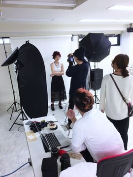 【夙川】≪未経験でも月給18.5万円スタート♪≫≪19時半退社でプライベート◎♪≫サロンワーク以外にも色んな事にチャレンジできるアットホームサロン♪“hairs BERRY 夙川店（ヘアーズベリーシュクガワテン）”からアシスタント（美容師）の求人★☆