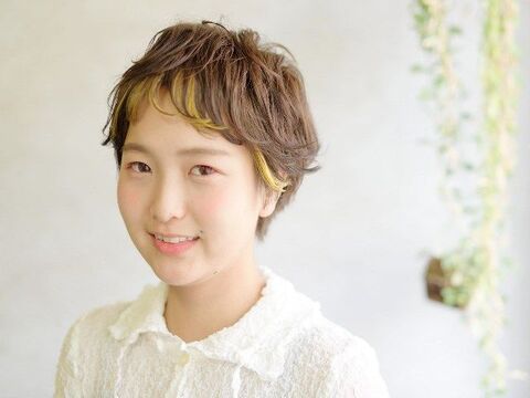 【中崎町】≪月8,9日休み≫朝レッスンを中心に確実にスキルアップしていける環境！こだわりの家具でカフェにも負けないオシャレな少人数サロン「ZAZIE hair（ザジヘアー）」からアシスタント（美容師）の求人★☆