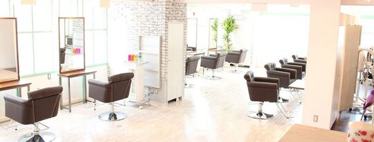 【蒲田】◆月8日休み・住宅手当あり・社会保険完備・産休育休制度あり◆頑張った分はしっかりお給与に反映。住宅手当と寮完備で地方から上京したスタッフさん多数在籍中AIR BERRY（エアーベリー）からスタイリストの求人★☆