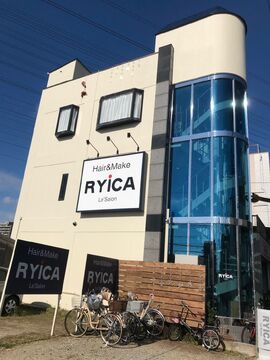 【高見ノ里】≪社会保険完備≫≪月給24万円以上≫≪18時までに退勤可能≫入客チャンス大！アットホームな雰囲気で美容師として長く働ける環境が整っています！RYiCA（リーカ）からスタイリスト（美容師）の求人☆★