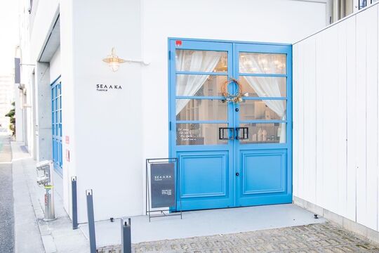 【明石駅】≪社会保険完備≫≪有給休暇あり≫≪完全週休2日制≫≪残業手当や各種手当あり≫長く勤められる抜群の待遇＆しっかりとした技術を学べます！撮影やコンテストなども興味があればどんどんチャレンジできる環境です！「SEA A KA fuente（シアカフェンテ）」からアシスタント（美容師）の求人★☆