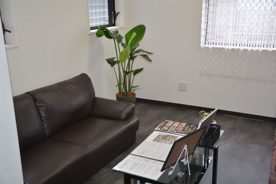 【富木】≪月8日休み≫≪未経験・経験者OK≫人気ヘアサロンからまつエク部門でアイリストさん大募集！“Hair Make 3（ヘアーメイクスリー）”からアイリスト（アイデザイナー・まつ毛エクステ）の求人☆☆