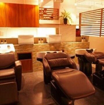 【JR芦屋】≪社保完備!!≫≪月給23万円スタート!!≫≪入客チャンスあり!!≫パート・アルバイト週１回からOK♪高級感あふれる地域密着型アットホームサロン“ALEGRE HAIR RESORT (アレグレヘアーリゾート)”からスタイリストの求人☆★☆