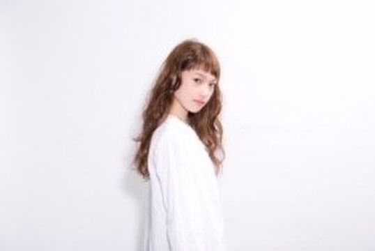 【加古川駅】≪月給21万円スタート≫≪月8日休み≫≪社会保険完備≫≪営業中レッスンOK≫≪18時半に退勤可能≫しっかりとキャリアアップでき、プライベートも充実！地域の方々に人気のアットホームサロンです「Legame.（レガーメ）」からアシスタント（美容師）の求人☆★☆