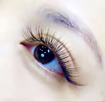 【自由が丘】≪18時閉店≫≪産休育休実績あり≫≪社会保険完備≫業界では珍しい18時閉店のサロンさんで、プライベートの時間もしっかり確保できます！可愛い店内でモチベーションアップ間違いなし！「Luria 自由が丘店（ルリアジユウガオカテン）」からアイリスト（まつげエクステ・まつげパーマ・アイブロウ）の求人☆☆