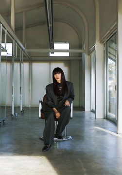 【高岡】≪完全週休二日制・社会保険完備・奨学金サポート制度あり・営業中のレッスンOK≫これからスタイリストを目指す方を全力で応援します！未経験・新卒生も大歓迎！店舗展開するトータルビューティーサロン「IZUMO 在 TASHIRO（イズモサイタシロ）」からアシスタント（美容師）の求人★☆